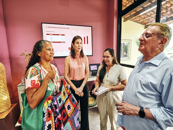 REUNIÃO PRODUTIVA ENTRE GOVERNO DE FORTIM E REPRESENTANTES DO SINE ARACATI