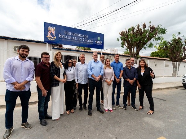 UECE inaugura campus em Aracati com cursos de Letras Português/Inglês e Matemática